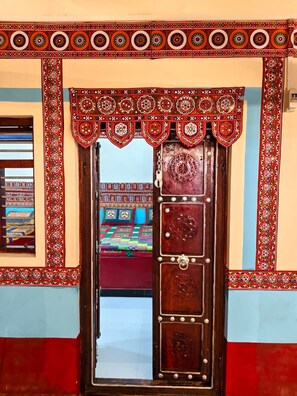 مدخل المنشأة