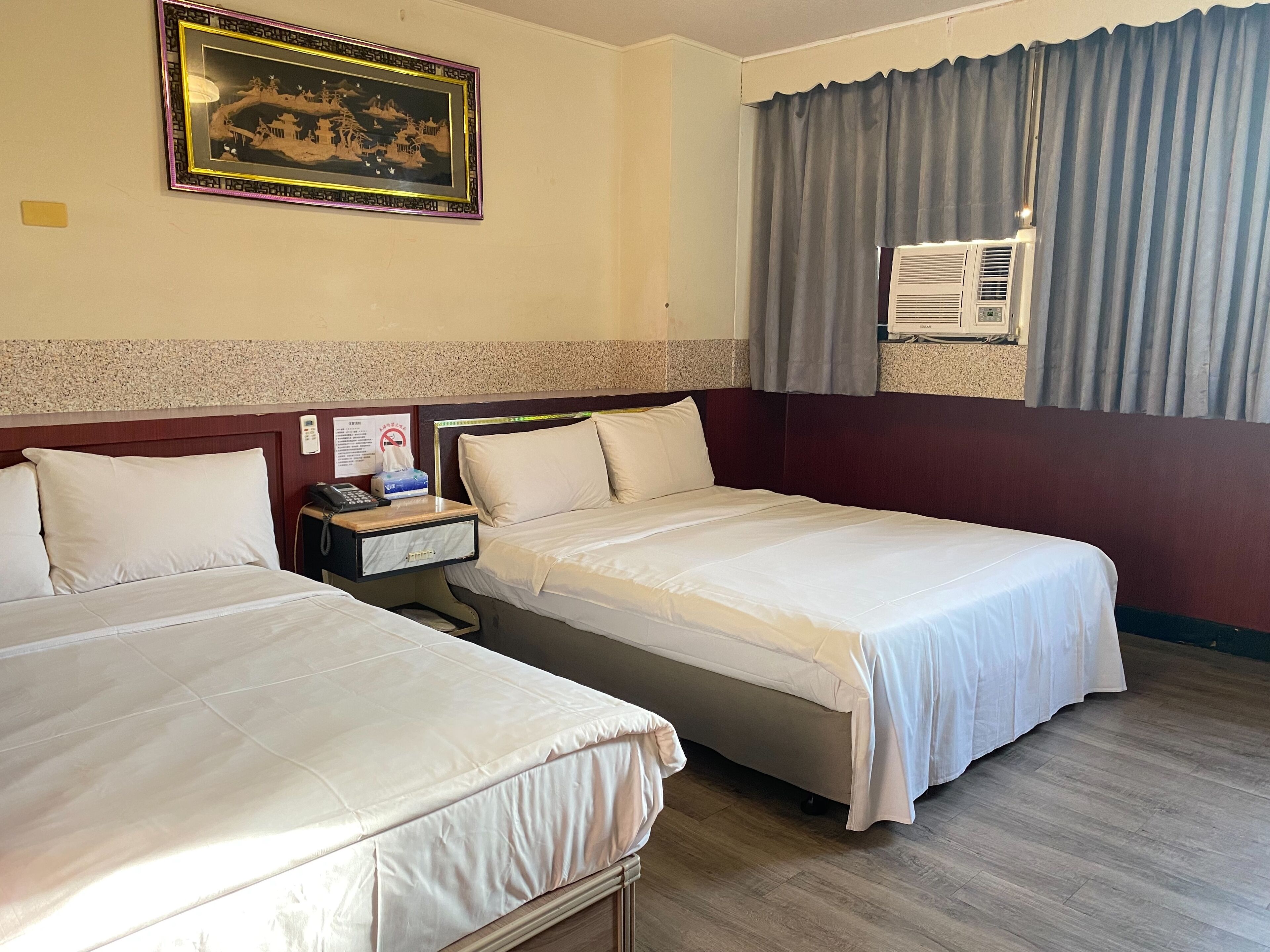 Economy Quadruple Room | Free WiFi