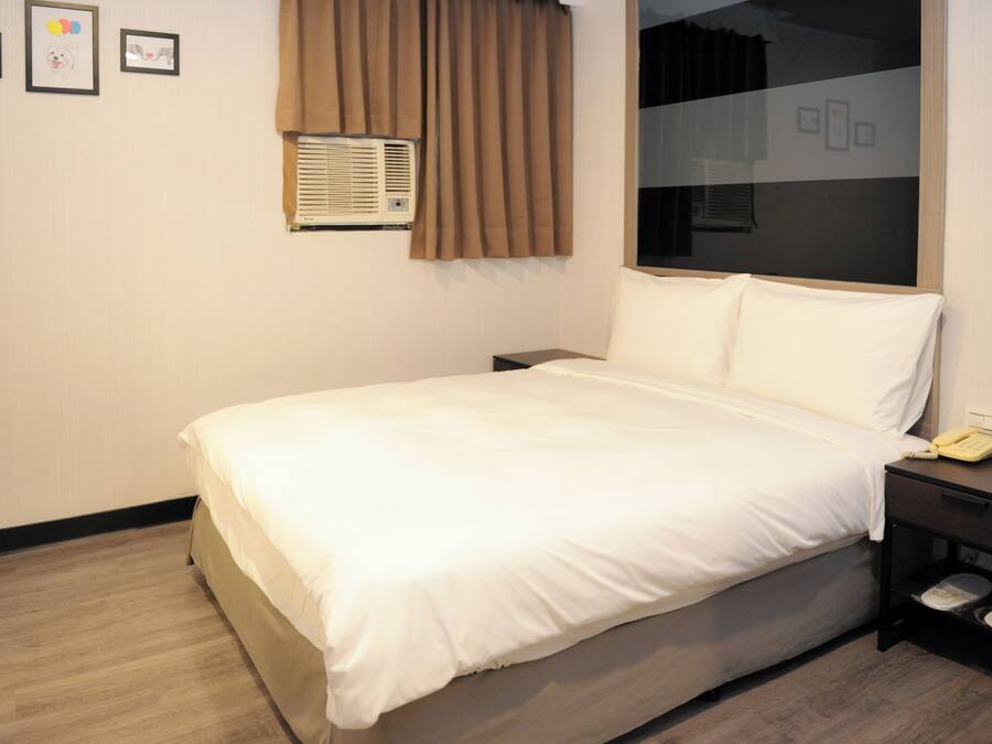 Classic Double Room | Free WiFi