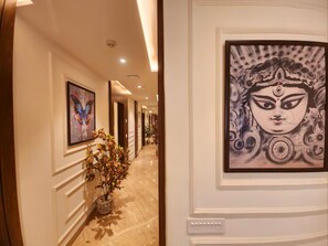 Lobby - EENNRA ARAMMBAGH (Arambag)