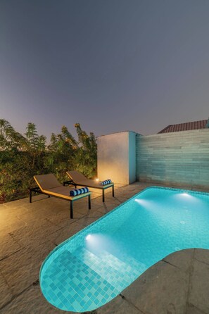 Kamar, pemandangan kebun | Brankas, meja kerja, dan Wi-Fi gratis