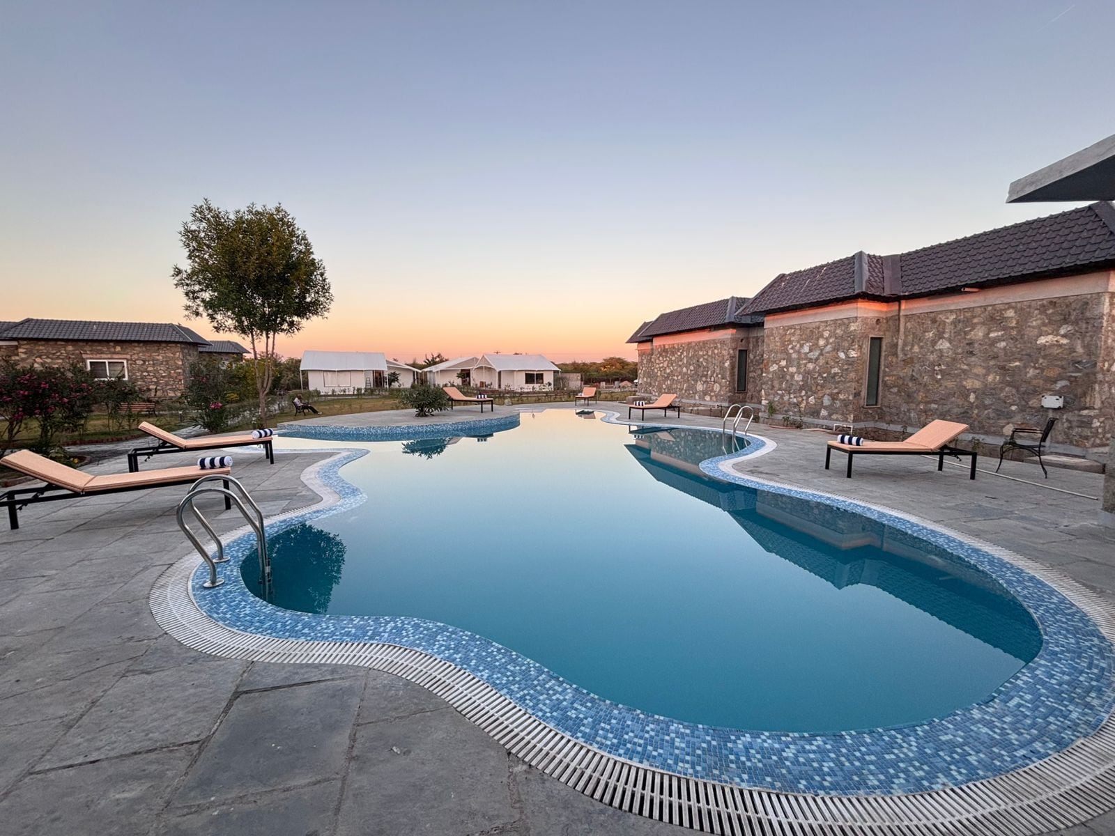 Alberca al aire libre 