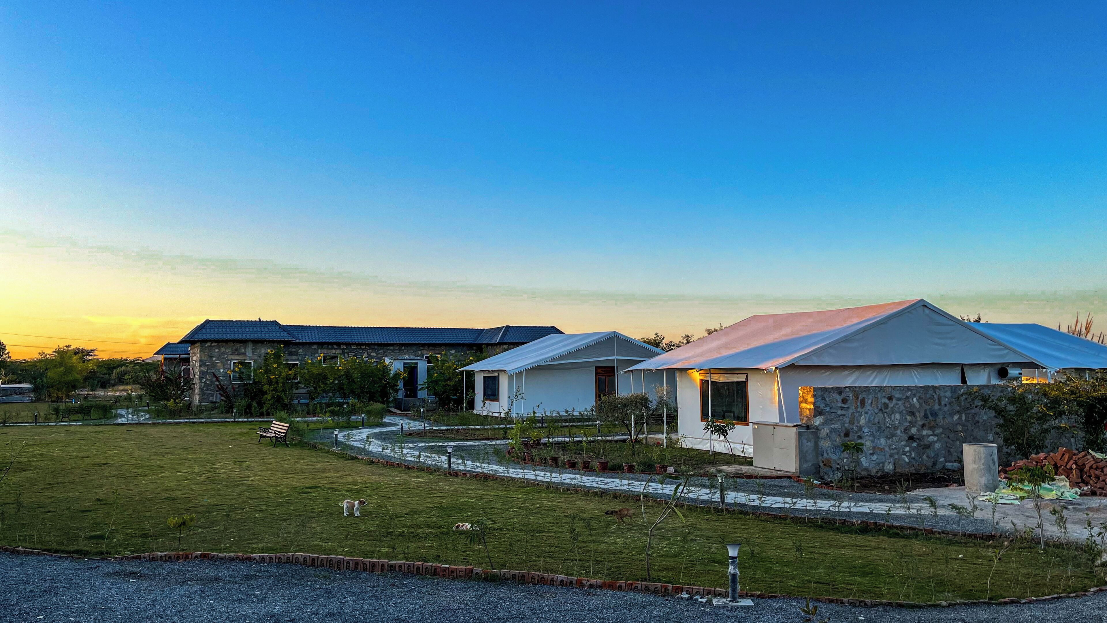 客房, 花園景觀 | 客房內保險箱、書桌、免費無線上網