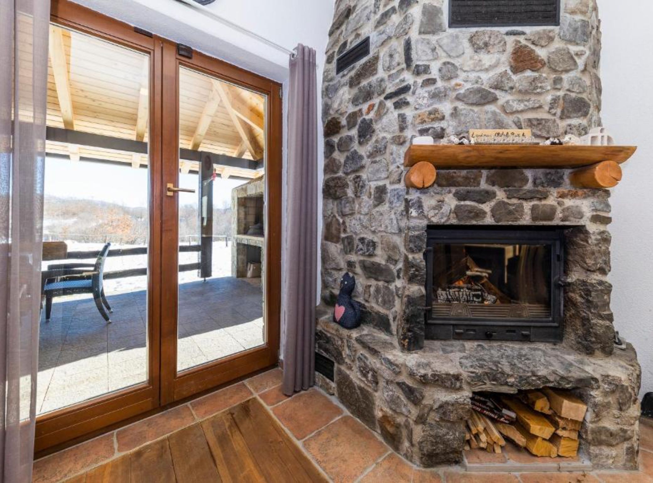 Talo (Three bedroom villa with pool and hot) | Grillaus-/piknikalue