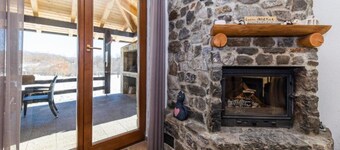 Lovinac Spa by Režek