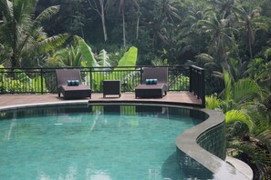 Outdoor pool - The Tirta Sari Villas (Tegallalang)