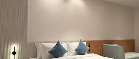 Espacio para trabajar con laptop y wifi gratis