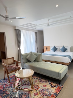 Superior Suite | Laptop workspace, free WiFi - kolas grand (Warangal)