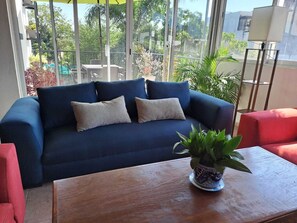 Living area - Bright and Spacious, and just a short walk to Beach and Restaurants (Bucerías)