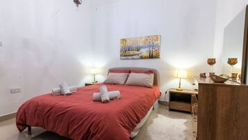 Apartment, 3 Bedrooms, Balcony, City View | Blackout drapes, iron/ironing board, free WiFi