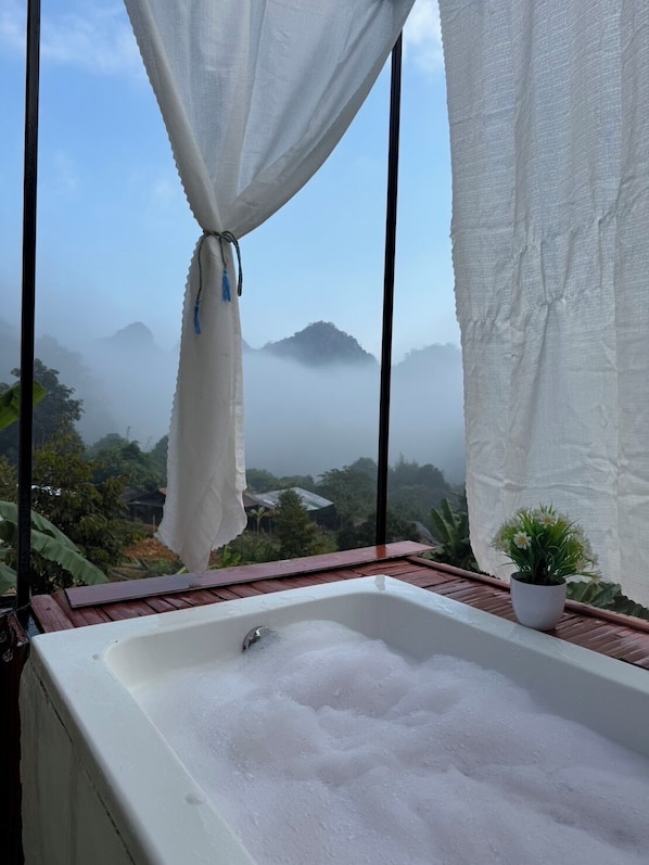 Exterior - Baan Suan Pha Mi (Mae Sai)