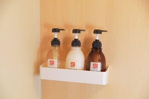 Room - Oyasumi manga hotel (Osaka)