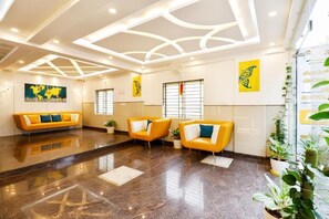 Lobby - The Marella Suites (Bengaluru)