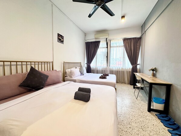 Free WiFi - Mac Inn 94 (George Town)