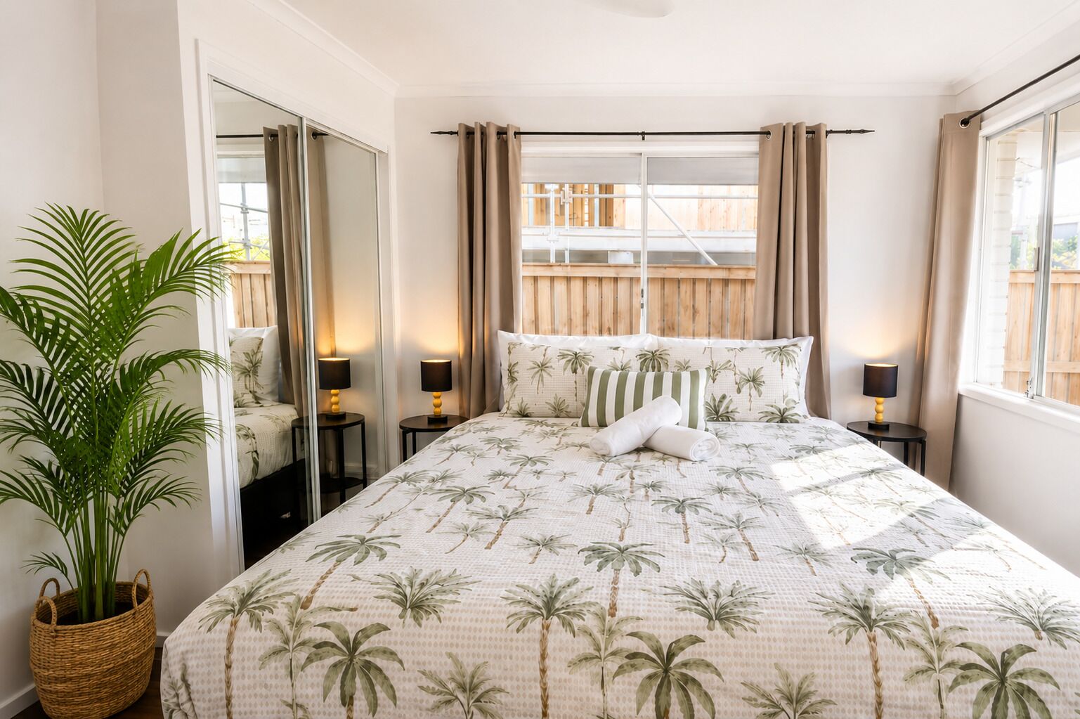 2 bedrooms, iron/ironing board, WiFi, bed sheets