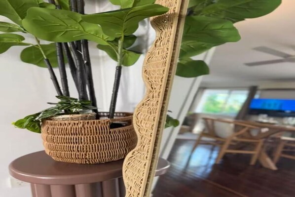 Interior - Chic Urban Escape in Norman Park - Waterfront (Norman Park)