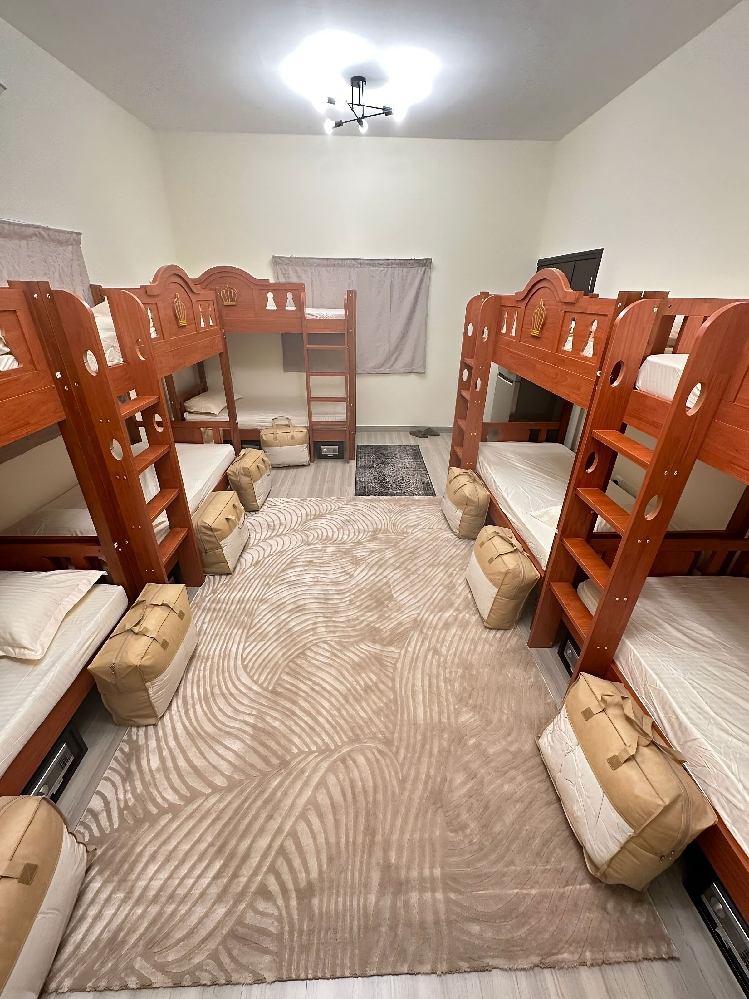 熨斗/熨衣板、WiFi、床单