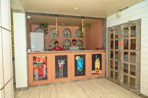 Bar (in der Unterkunft)