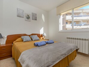 Desk, Internet - Apartment Nadina by Interhome (Segur de Calafell)