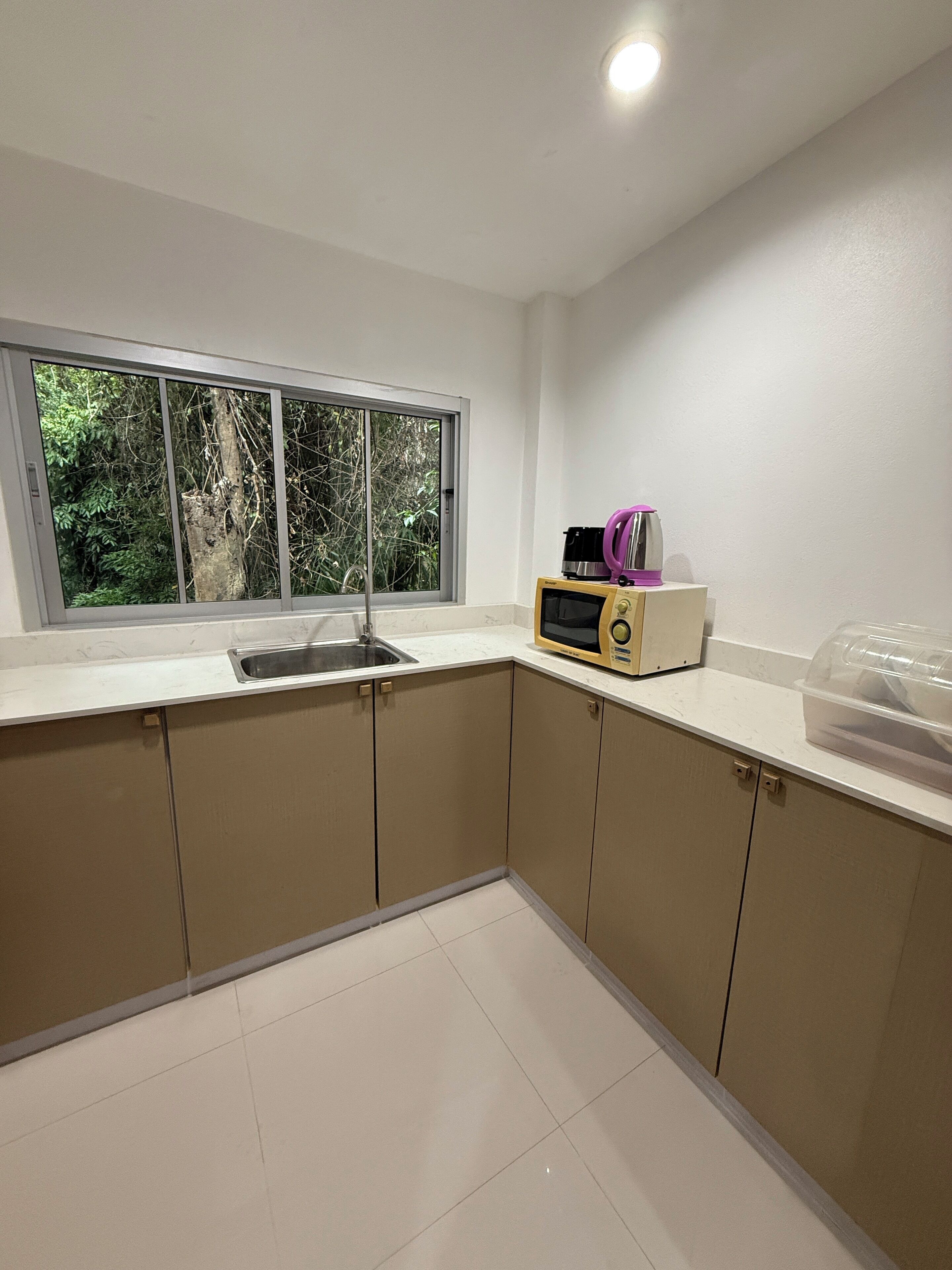 デラックス バンガロー リバービュー | 専用キッチン