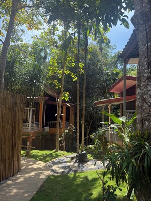 Exterior - Echo Samadhi (Ko Lanta)