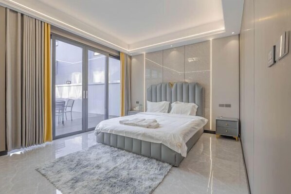 Room - Pattaya Jomtien Beach 4 bedrooms - independent swimming pool and KTV (Pattaya)