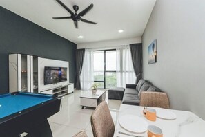 Interior - Mosaic Playhouse 3BR w Bathtub&Pooltable Midvalley (Johor Bahru)