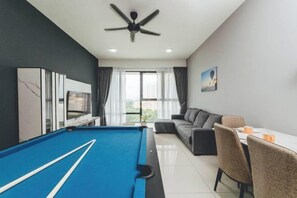 Interior - Mosaic Playhouse 3BR w Bathtub&Pooltable Midvalley (Johor Bahru)