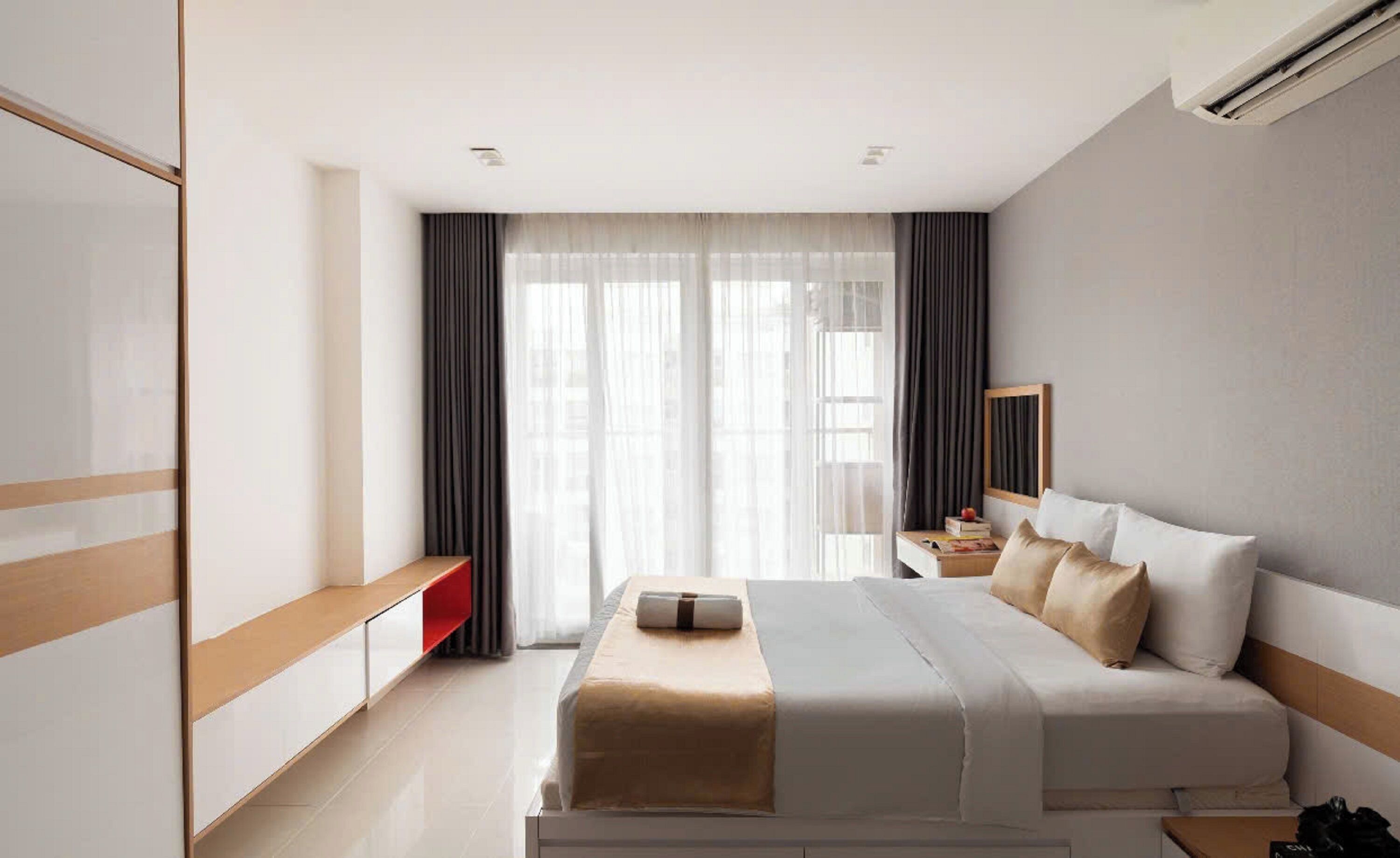 Phòng Suite Grand, 1 phòng ngủ, quyền sử dụng Club Lounge, quang cảnh thành phố | Bộ trải giường bằng vải cotton Ai Cập, bộ đồ giường cao cấp 