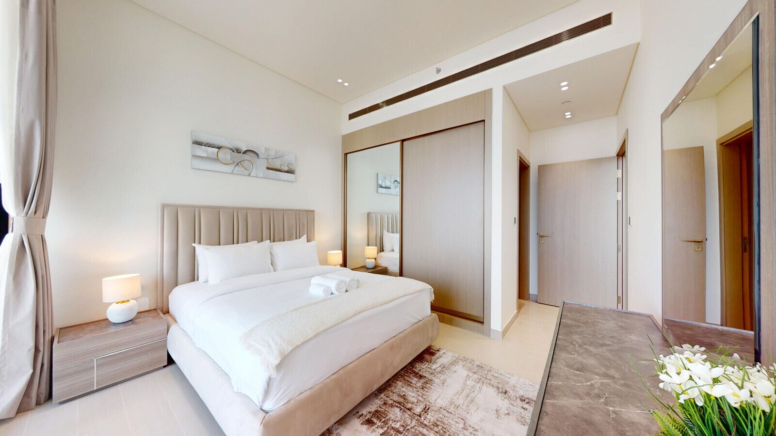 Strykjärn/strykbräda, wi-fi och sängkläder