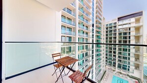 Interior - Classy 2 Bed l Private Jacuzzi l near Circle Mall (Jumeirah Village Circle)