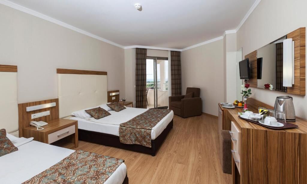 Family Room | Free WiFi