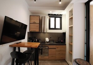 Private kitchen - Emily in Athens - Central design awarded flat b/n Syntagma & Monastiraki (Athina)