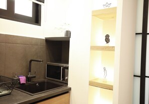 Interior - Emily in Athens - Central design awarded flat b/n Syntagma & Monastiraki (Athina)