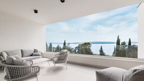 TV - Luxury Holiday Villa with pool by Villas Guide (Crikvenica)