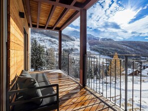 Property grounds - Beautiful apartment for 6 guests with WIFI, TV, terrace and pets allowed (Zerbi)