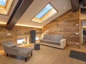 TV - Cosy apartment for 6 guests with WIFI, TV and pets allowed (Zerbi)