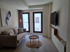 Quarto casal superior | Cofres nos quartos, Wi-Fi de cortesia