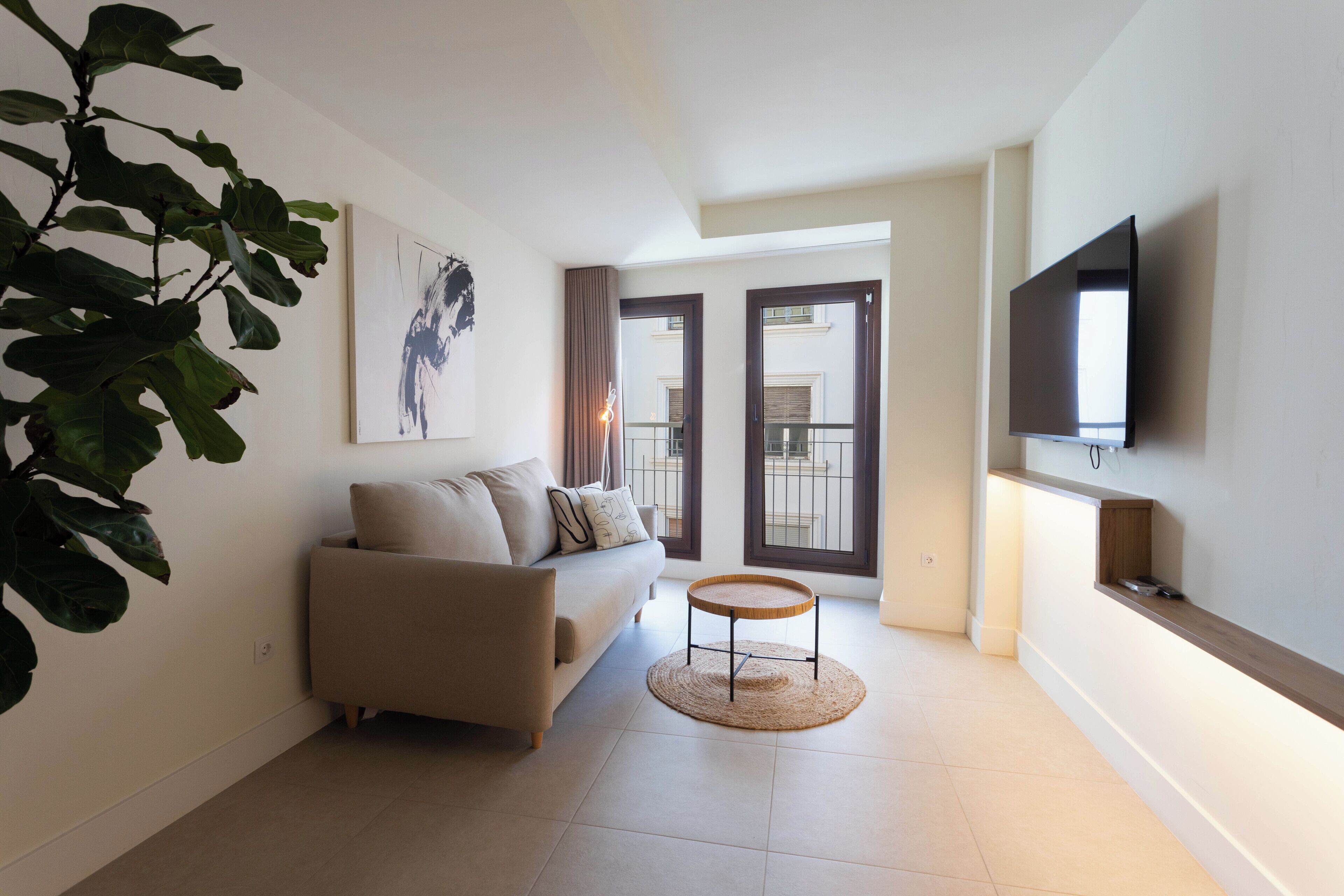 Habitación cuádruple superior | Caja de seguridad en la habitación y wifi gratis 