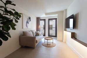 Superior fyrbäddsrum | Värdeförvaringsskåp på rummet och gratis wi-fi