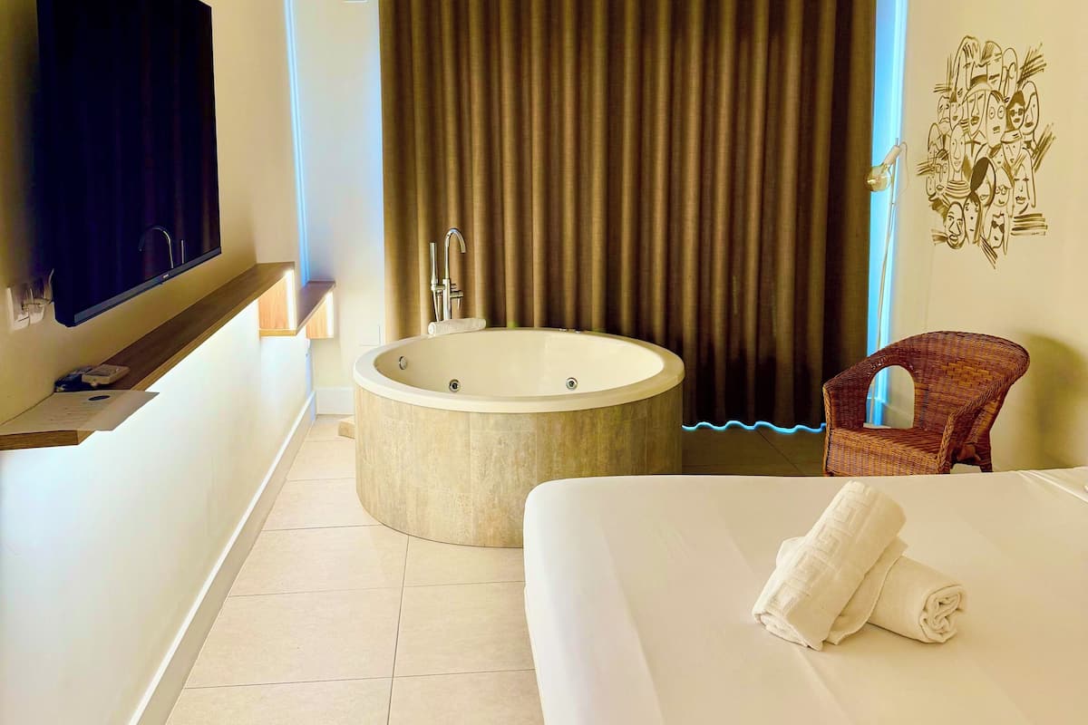 Coffres-forts dans les chambres, Wi-Fi gratuit