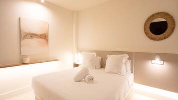 In-room safe, free WiFi