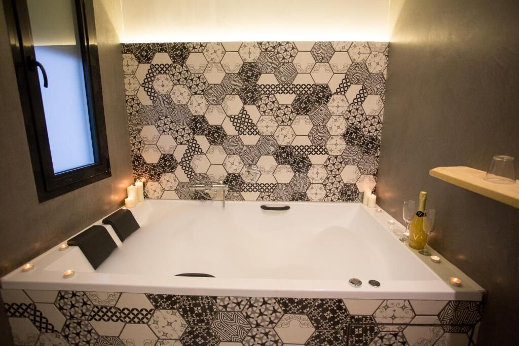 公寓, 陽台, 城市景觀 | 浴室 | 毛巾