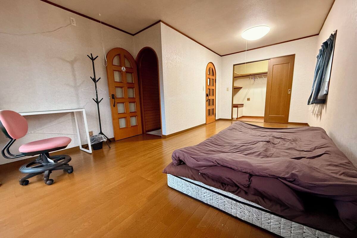Double or Twin Room, City View | Desk, free WiFi