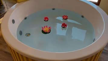 Chambre Double Confort, vue ville | Coffres-forts dans les chambres, Wi-Fi gratuit