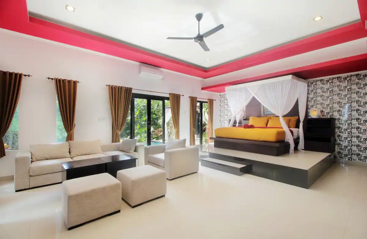 Villa, 1 Bedroom, Pool View | Free WiFi, bed sheets
