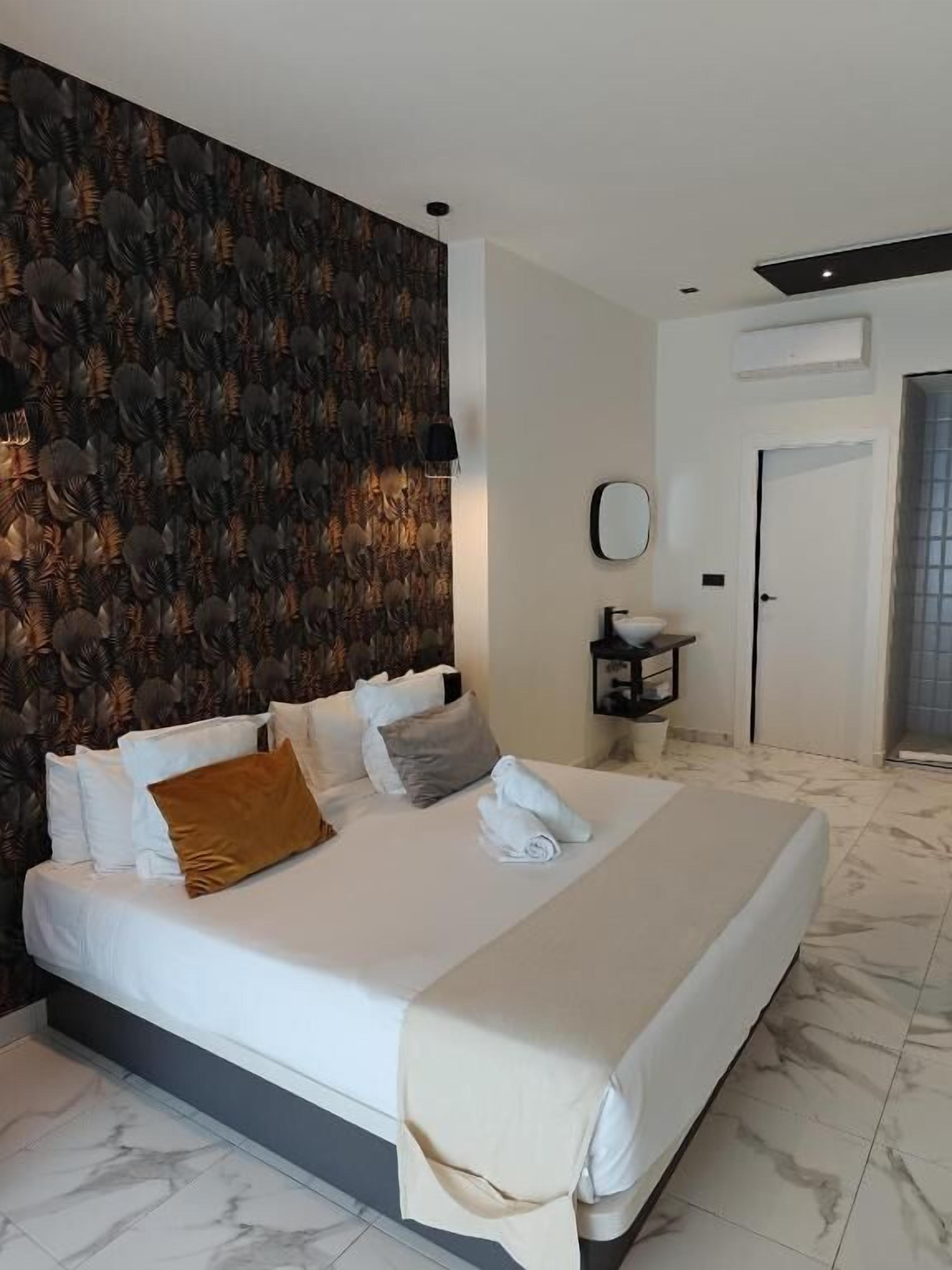 Kahden hengen standard-huone | Tallelokero huoneessa, ilmainen Wi-Fi