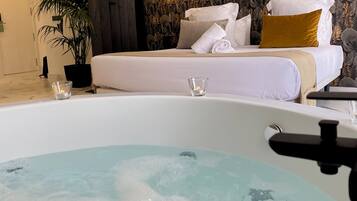 Coffres-forts dans les chambres, Wi-Fi gratuit