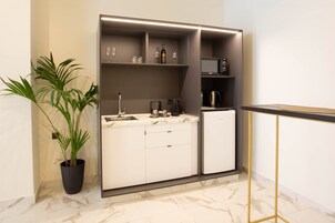 Caja de seguridad en la habitación y wifi gratis 