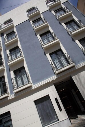 Front of property - Reina Victoria La Plaza (Alicante)